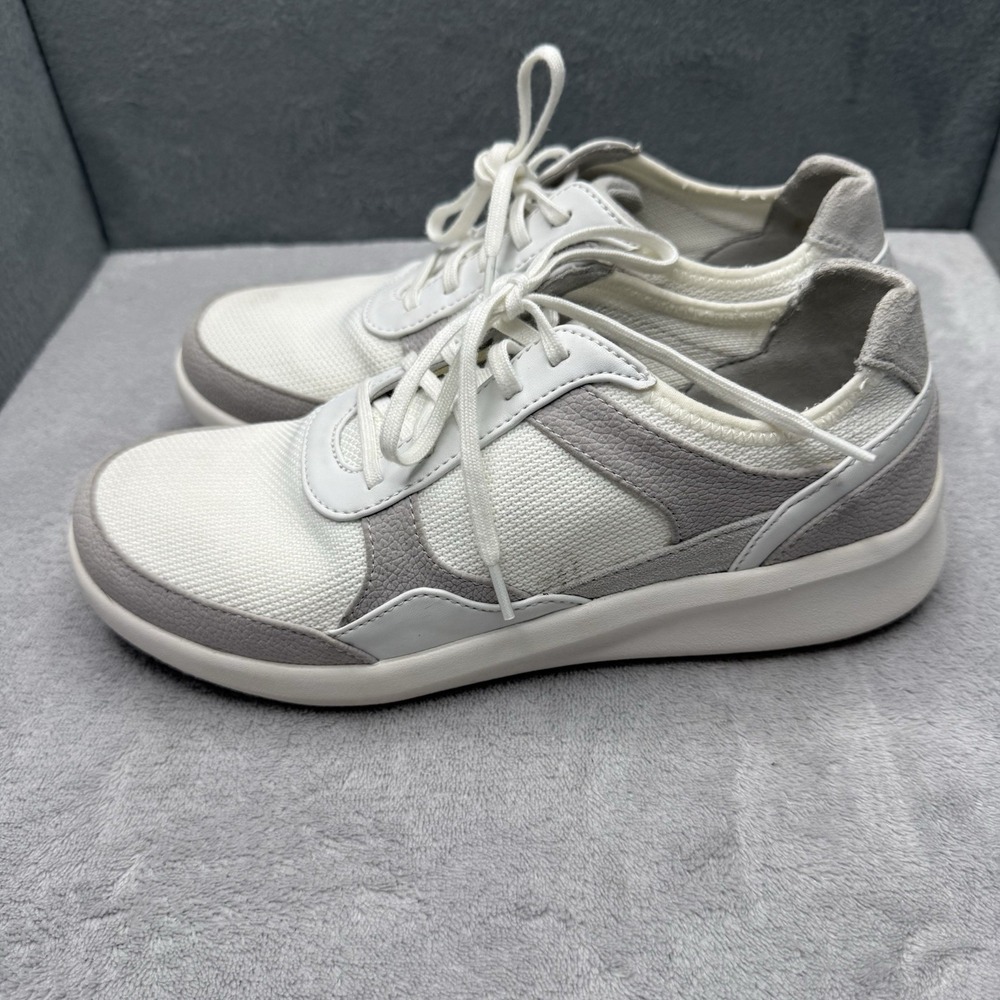Clarks Cloudsteppers Sillian 2.0 Lace Womens Sneakers Shoes Size 6.5 Light Grey